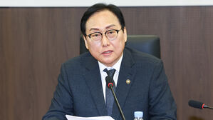 통상본부장 "2분기 수출부터 미국 관세 실질적 영향 예상"