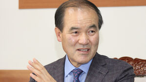 '조카 부정 채용' 이항로 전 진안군수, 징역 10개월 선고에 항소