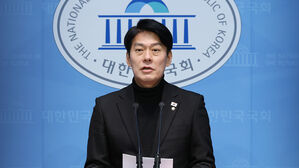 민주 "한덕수 탄핵소추, 아직 결정된 것 없다&hellip;여전히 논의 중"