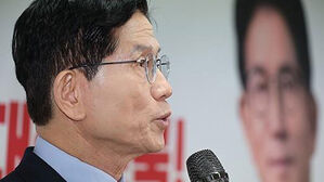 김문수 "성별 구분 없이 군 가산점&hellip;여군 비율 30%까지 확대"
