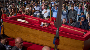 교황 일반인 조문 첫날 수십만 명 추모 행렬&hellip;시간 연장 검토