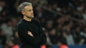 아쉬워하는 루이스 엔리케 파리 생제르맹 감독 (사진=로이터, 연합뉴스)