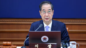 한 대행 "한미통상협의 마무리되는 7월까지 장애물 극복해야"