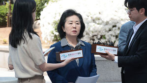 김영선 "본질은 회계 책임자 횡령 사건&hellip;강혜경 고소"