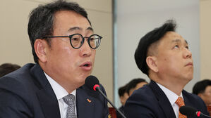 유영상 SKT 대표 "최악의 경우, 전 가입자 정보 유출 가정해 준비"