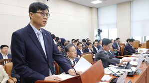 기재위 참석한 이창용 한은 총재(사진=연합뉴스)