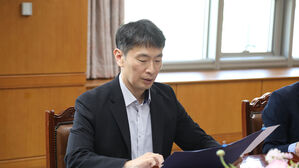 이복현 "동요 말고 24시간 비상체계&hellip;시장불안시 즉시 대응"