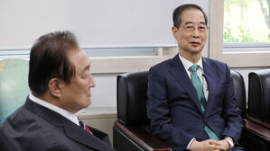 한덕수 "빅텐트 쳐야&hellip;국민의힘 대선 후보와 개헌연대 모색"