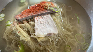 냉면 값 계속 오른다&hellip;평양냉면 1만 5천 원은 "싼 편"