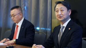 산업장관 "체코 원전계약, 최대한 신속히 마무리"