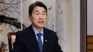이 대행 "조속한 시일 내 최종 계약 위해 체코 측과 긴밀한 소통"