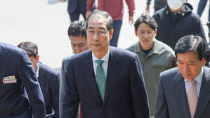 구미 박정희 생가 찾은 한덕수 (사진=연합뉴스)
