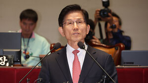 김문수, 가락시장서 첫 선거운동&hellip;대전&middot;대구 방문