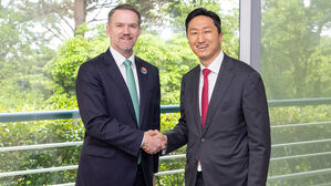 정기선 HD현대 수석부회장, 미 USTR 대표 만나 조선업 협력 논의