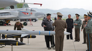 김정은, 공군 방공&middot;공습 훈련 지도&hellip;"전쟁 준비 획기적 전환해야"