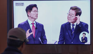 김문수 "불법 대북 송금 몰랐나"&hellip;이재명 "억지 기소"