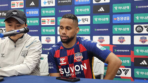 '안데르손 2골 1도움' K리그1 수원FC, 선두 대전 완파