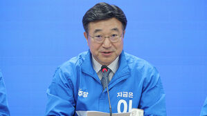 윤호중 "법조계 우려 큰 법안 추진 의사 없어&hellip;대법관 증원 당론 없다"