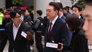 오늘 '윤 내란 혐의' 5차 공판&hellip;1공수여단장 군 투입 증언
