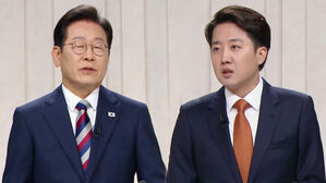 이재명 "계엄 때 왜 시간 끌었나"&hellip;이준석 "즉시 가서 즉시 나와"