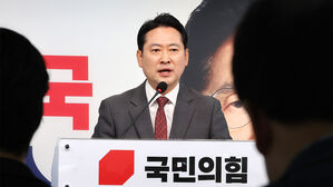 1일 서울 여의도 중앙당사에서 발언하는 장동혁 선대위 상황실장