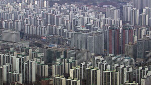 금융위 "사업자대출 전수조사&hellip;P2P&middot;대부업 풍선효과 모니터링"