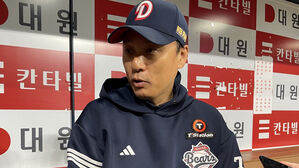 프로야구 두산 이승엽 감독, 성적 부진에 중도 퇴진
