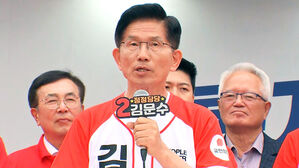 김문수 "독재 막아야…이준석 찍으면 이재명 돕는 것"
