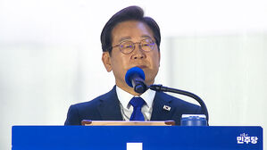새벽 대국민연설…"내란 극복하고 경제 살릴 것"