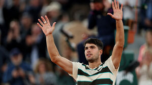 '디펜딩 챔피언' 알카라스, 프랑스오픈 4강 진출…무세티와 결승행 다툼