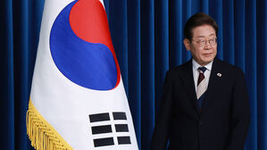 이재명 대통령이 4일 서울 용산 대통령실 청사에서 열린 인사브리핑에 입장하고 있다.(사진=연합뉴스)