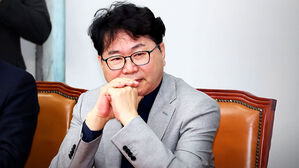 이한주 국정기획위원장 "정부&middot;구조개혁이 변화 못 따라가&hellip;빨리 정부 뒷받침해야"