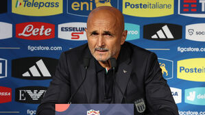 이탈리아, 축구대표팀 스팔레티 감독 경질