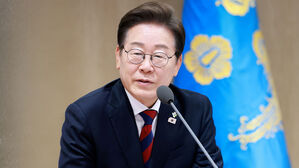 이 대통령 남은 4개 재판 어떻게…헌재로 갈 가능성은?