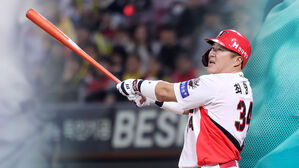 '41세' 최형우, 역대 최고령·최다 월간 MVP