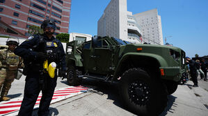 "집 밖으로 나가기 무서워"…연일 계속되는 LA시위에 한인들 '불안'