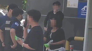 경찰 출동 당시 모습(사진=독자 제공, 연합뉴스)