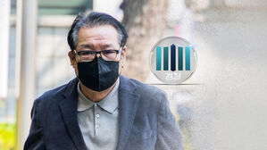 김건희 측에 '항의성 문자'…건진법사에 영장 청구 검토