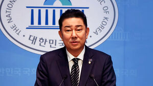 '아들 취업 청탁' 의혹 파문…"수사 의뢰" 반발한 김병기