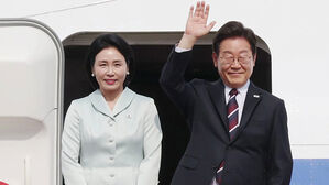 이 대통령 첫 정상외교&hellip;오늘 새벽 캐나다 도착