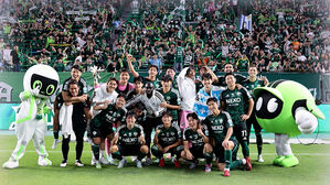 0:2→ 3:2 '대역전쇼'…'지는 법 잊은' 전북