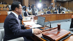 김민석 인사청문특위, 여야 증인명단 합의못해