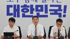 민주 "추경 빨리 처리해 민생부터 해결해야"