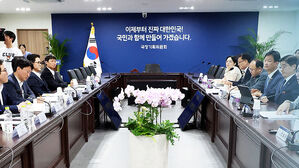 검찰 업무보고 중단…"권한 확대안 보고"