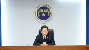 이 대통령, 인도네시아 대통령과 통화&hellip;"전략적 협력 강화"