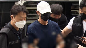 '방화 순간' CCTV 공개…'160명 살인미수' 추가