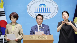 박선원 "지난해 평양 무인기 투입, 드론사령관이 직접 지시"