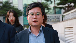 사후 계엄선포문 한덕수·김용현 서명했다 폐기…위법성 특검 수사