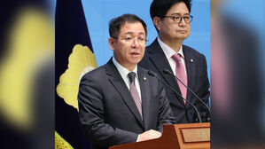 국힘, 여 '방송3법' 법안소위 소집에 "막가파식&hellip;원점 논의해야"