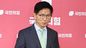 '공직선거법 위반' 김문수 첫 재판&hellip;"당선 목적 선거운동 아냐"